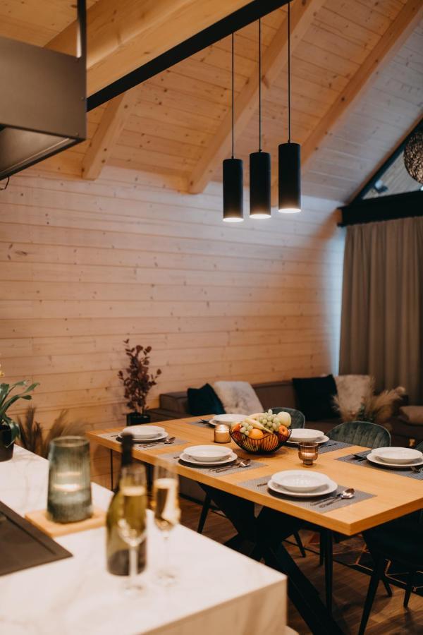 Skri Chalets Liptovský Mikuláš エクステリア 写真