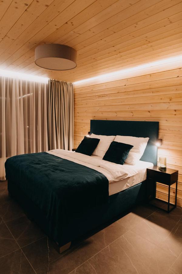 Skri Chalets Liptovský Mikuláš エクステリア 写真