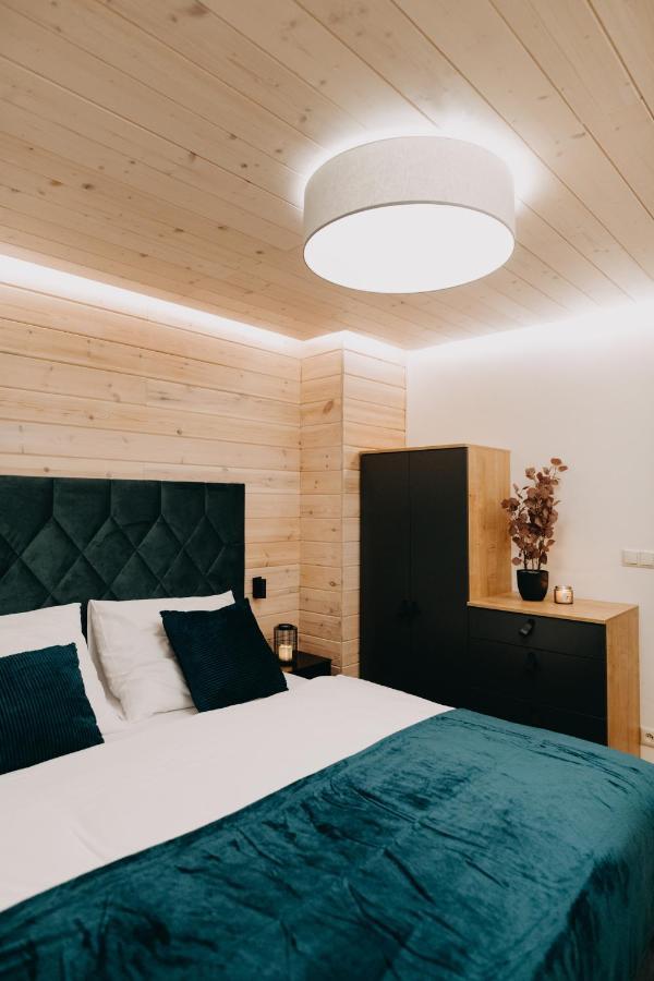 Skri Chalets Liptovský Mikuláš エクステリア 写真