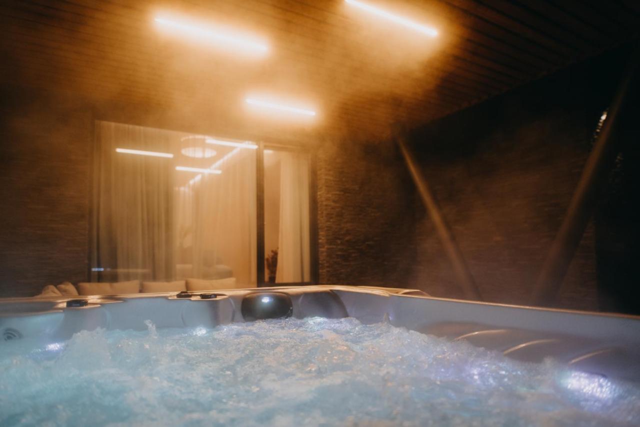 Skri Chalets Liptovský Mikuláš エクステリア 写真