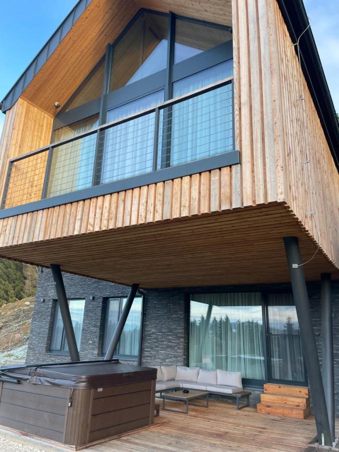 Skri Chalets Liptovský Mikuláš エクステリア 写真