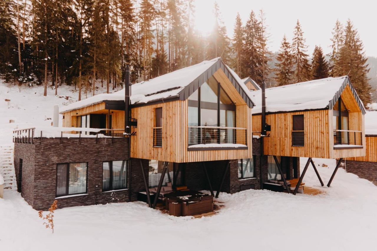Skri Chalets Liptovský Mikuláš エクステリア 写真